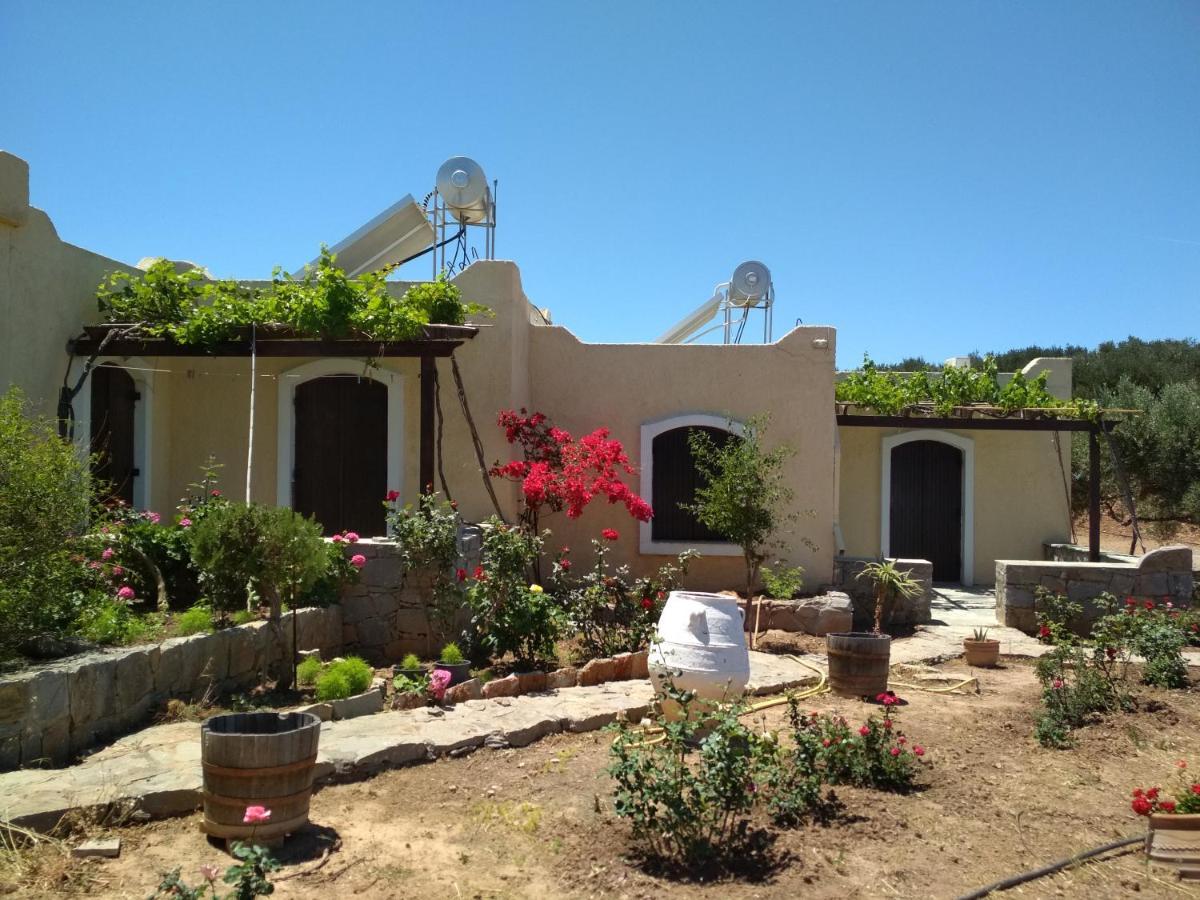 Porto Heli Apartments باليكاسترون المظهر الخارجي الصورة