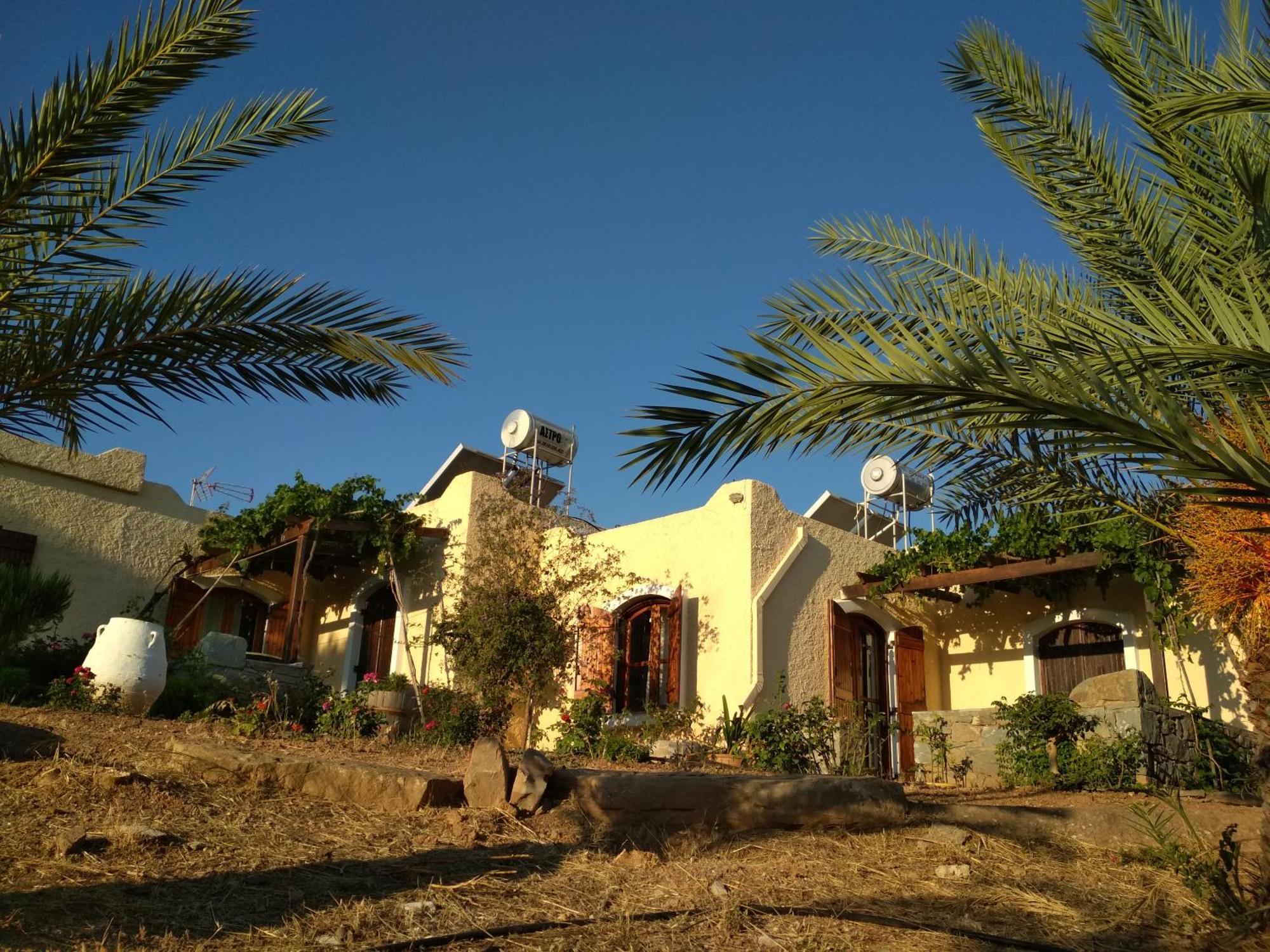 Porto Heli Apartments باليكاسترون المظهر الخارجي الصورة